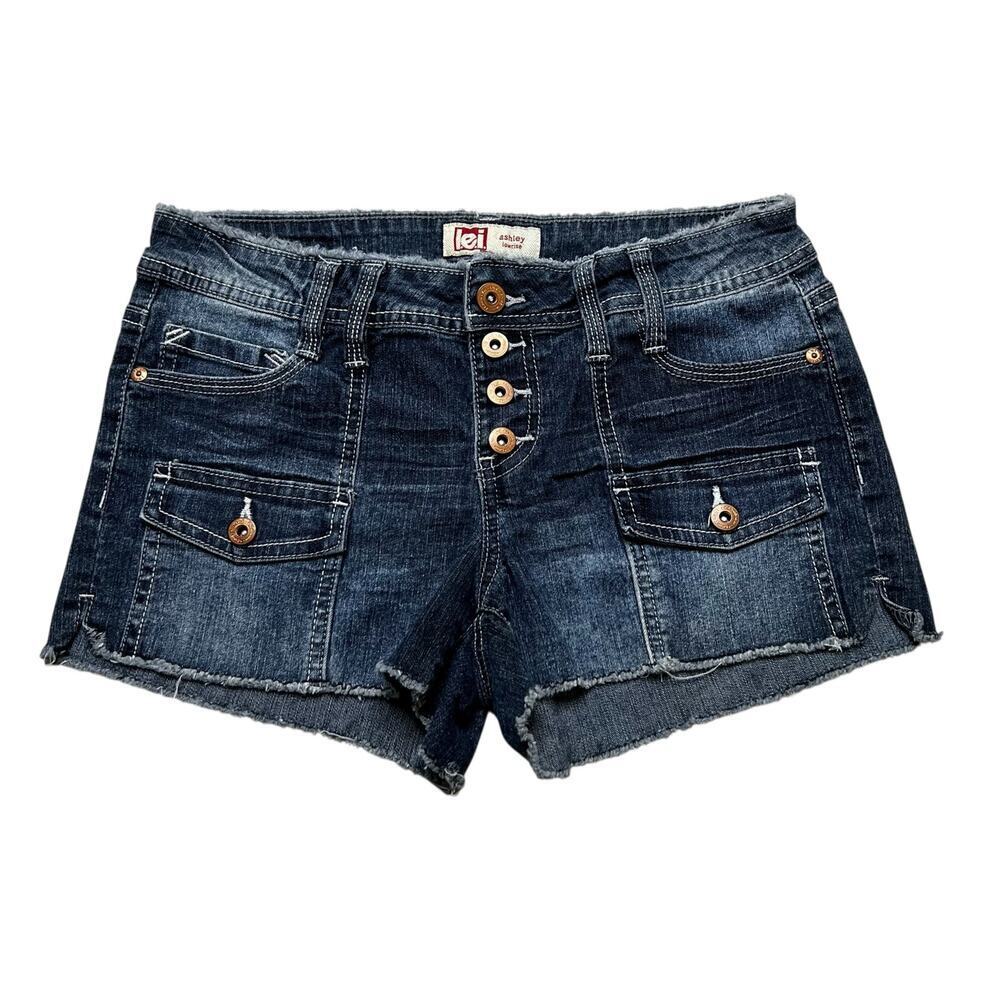 Y2K‎ LEI Jean Shorts women Size 3 Blue Denim Grunge / Skater / boho / outdoors